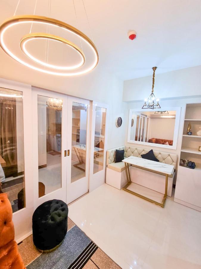 Modern 1Br In Uptown Bgc Aparthotel Тагуиг Екстериор снимка
