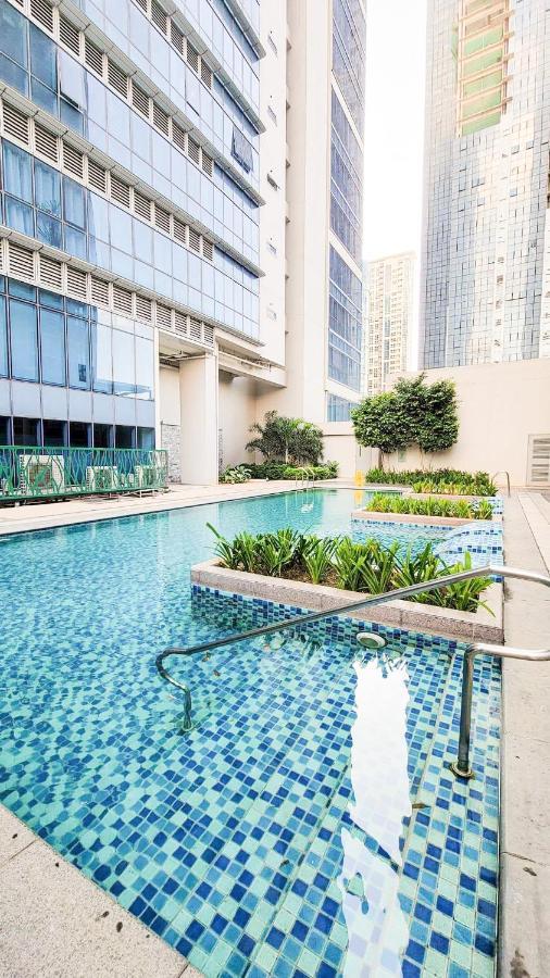 Modern 1Br In Uptown Bgc Aparthotel Тагуиг Екстериор снимка