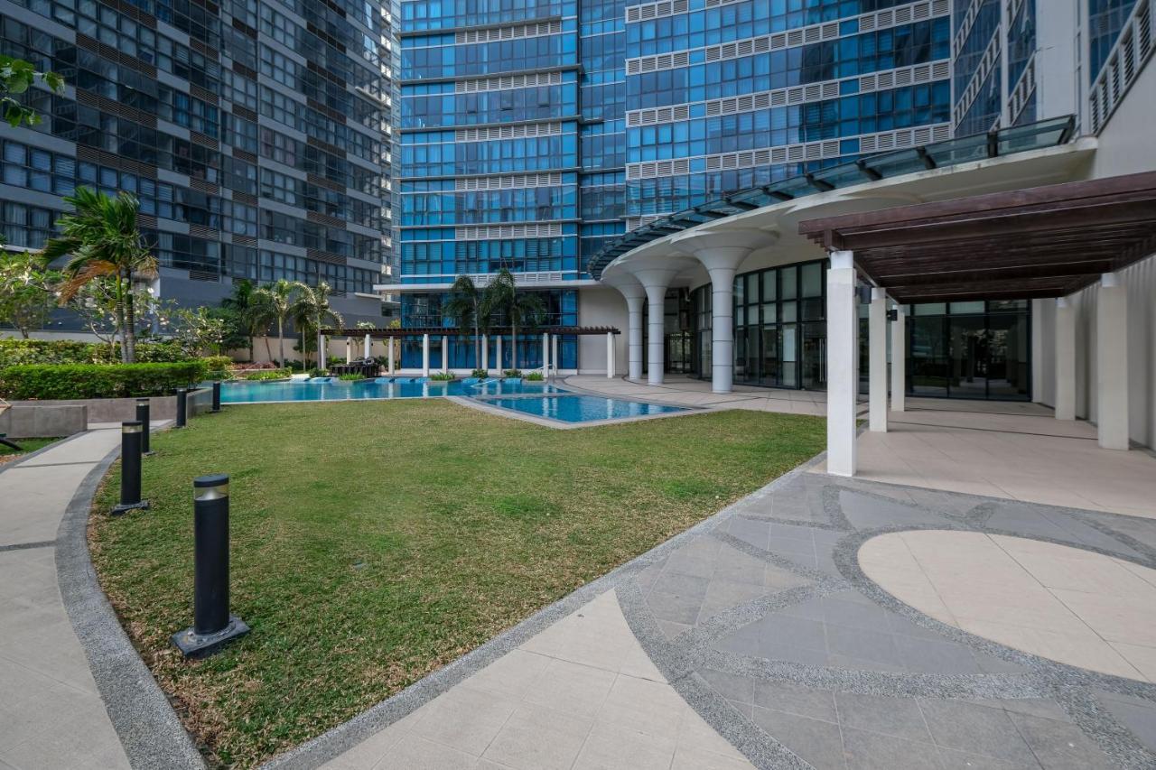 Modern 1Br In Uptown Bgc Aparthotel Тагуиг Екстериор снимка