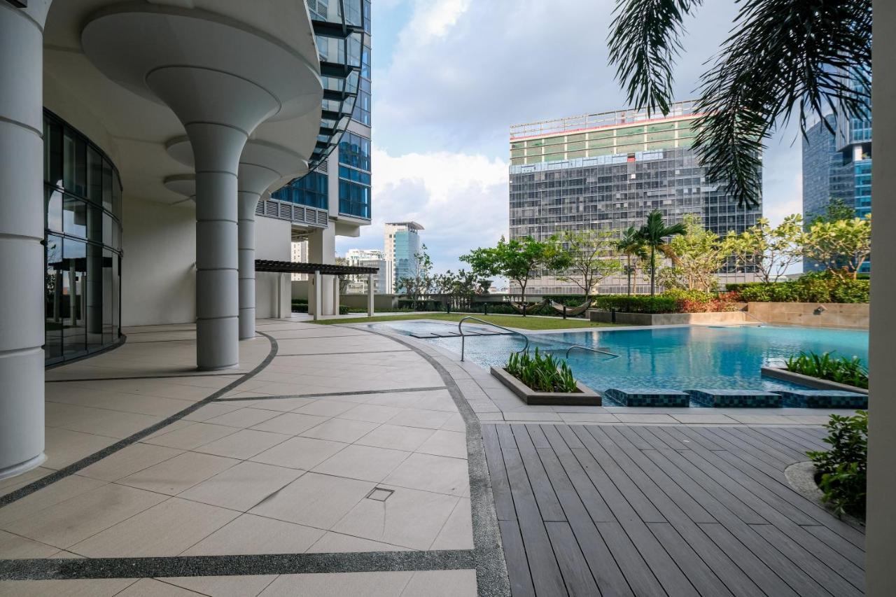Modern 1Br In Uptown Bgc Aparthotel Тагуиг Екстериор снимка