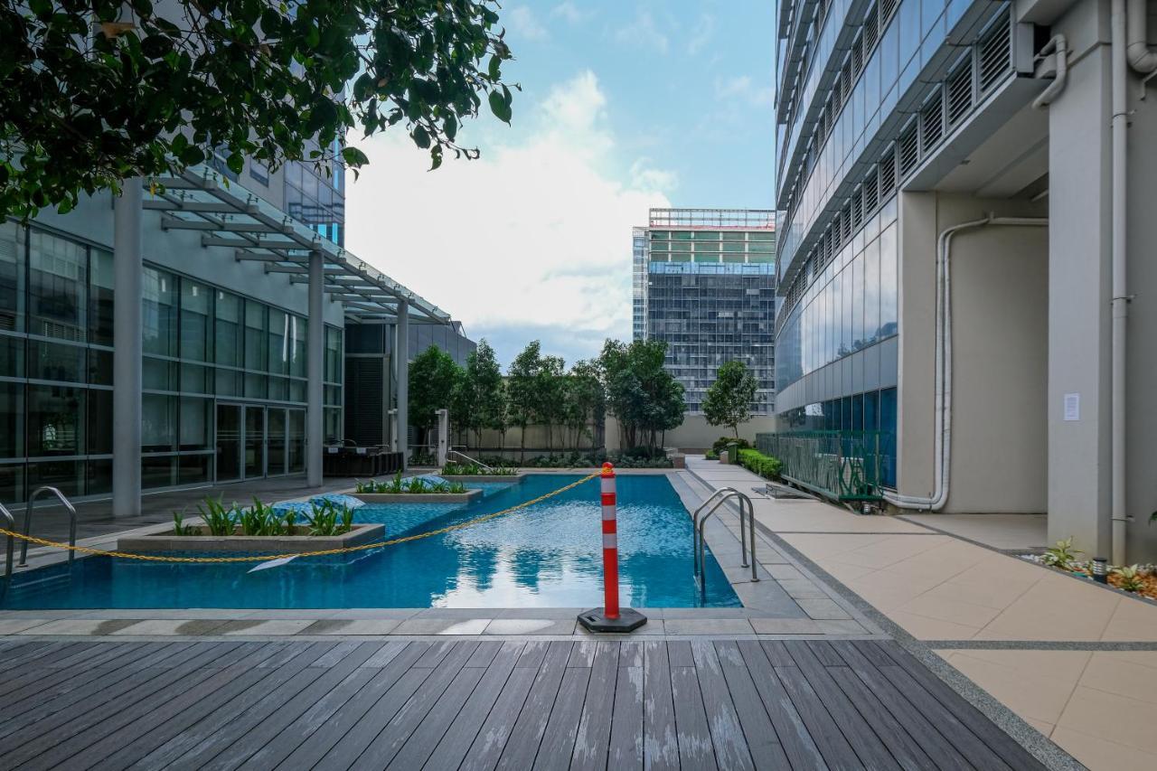 Modern 1Br In Uptown Bgc Aparthotel Тагуиг Екстериор снимка